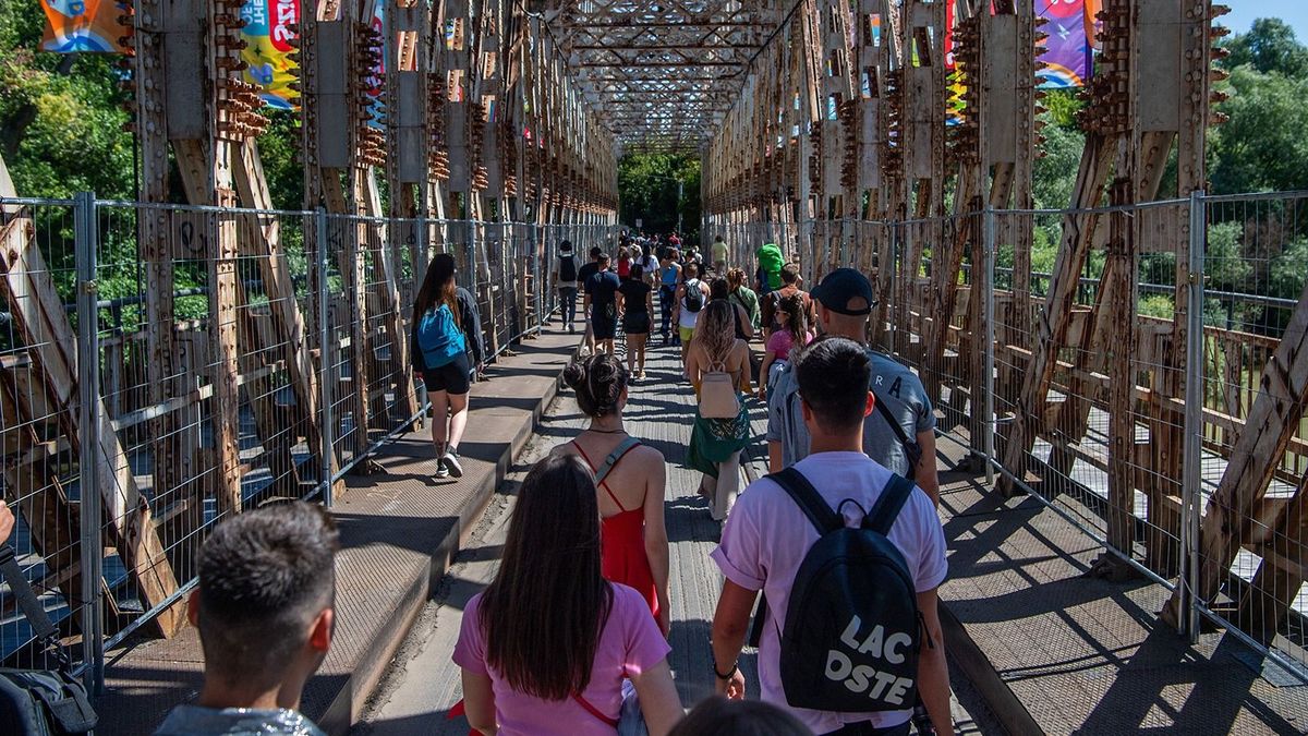 Felújítaná a K-hidat Vitézy Dávid, ha a Sziget megadja a kedvezményt a budapesti fiataloknak