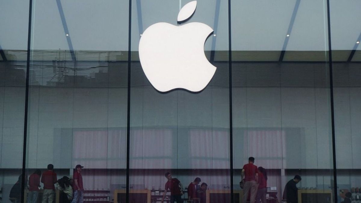 Dübörög az ACDC-projekt: adatközpontoknak fejleszt MI-csipet az iPhone gyártója