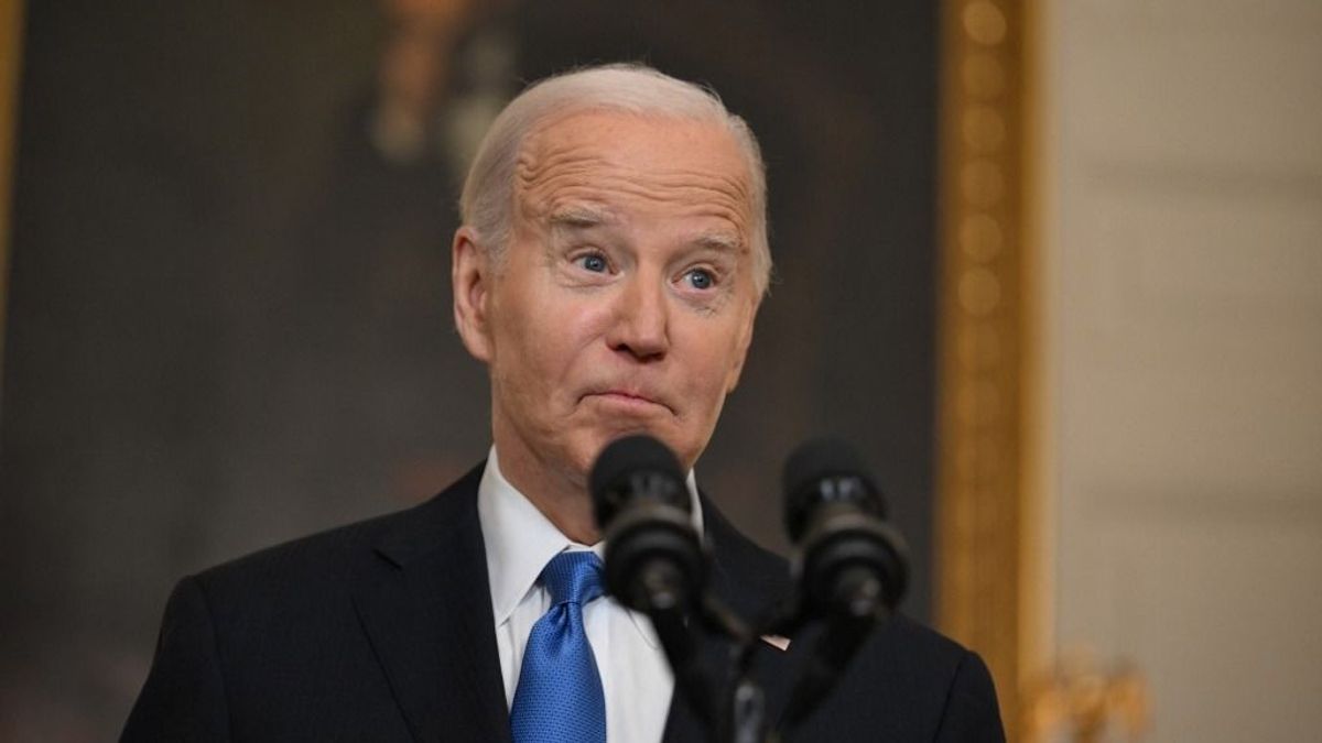 Joe Biden meglepő törvénnyel állt elő az illegális bevándorlók megsegítésére