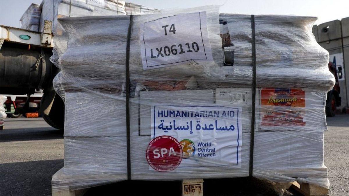 Izrael új átkelőhelyen engedi be a humanitárius segélyeket
