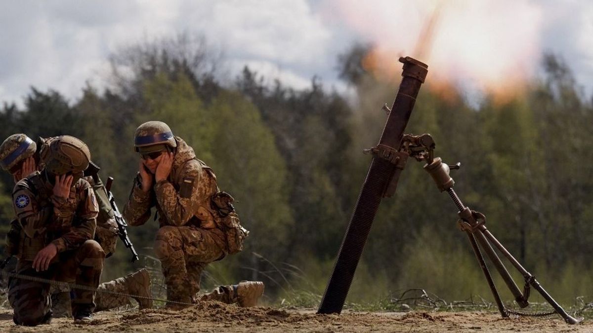 Ukrajna engedélyt kaphat, hogy Oroszországot bombázza