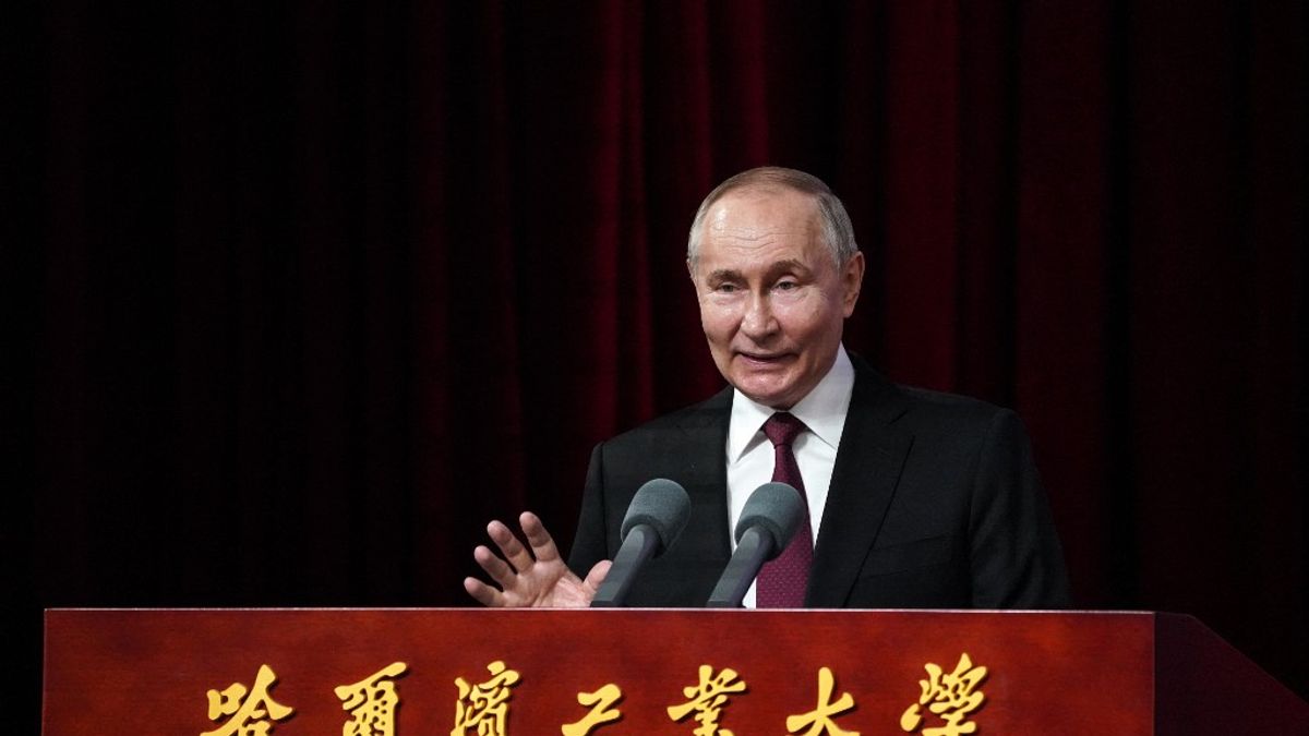 Az orosz-kínai gazdasági kapcsolatokat méltatta Vlagyimir Putyin Harbinban