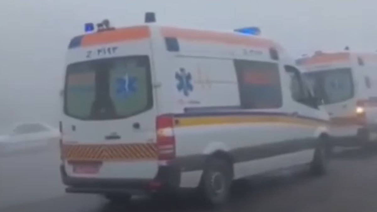 Tovább keresik az iráni elnök balesetben eltűnt helikopterét