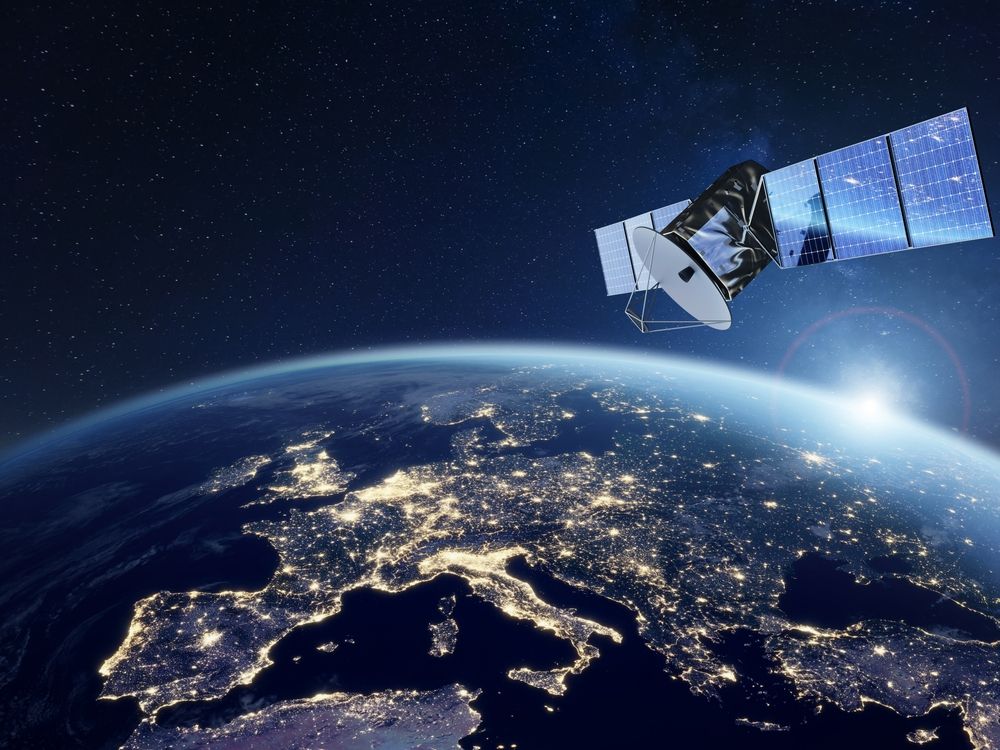 Telecommunication,Satellite,Providing,Global,Internet,Network,And,High,Speed,Data
A németek szerint túl sokba kerül az IRIS2 műholdrendszer / Illusztráció: Shutterstock