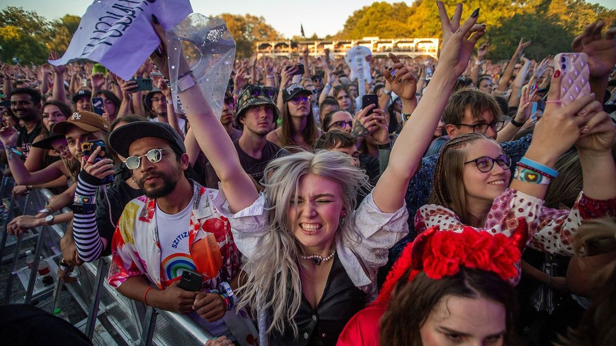 Lerohanják a Szigetet a magyarok - VG Podcast