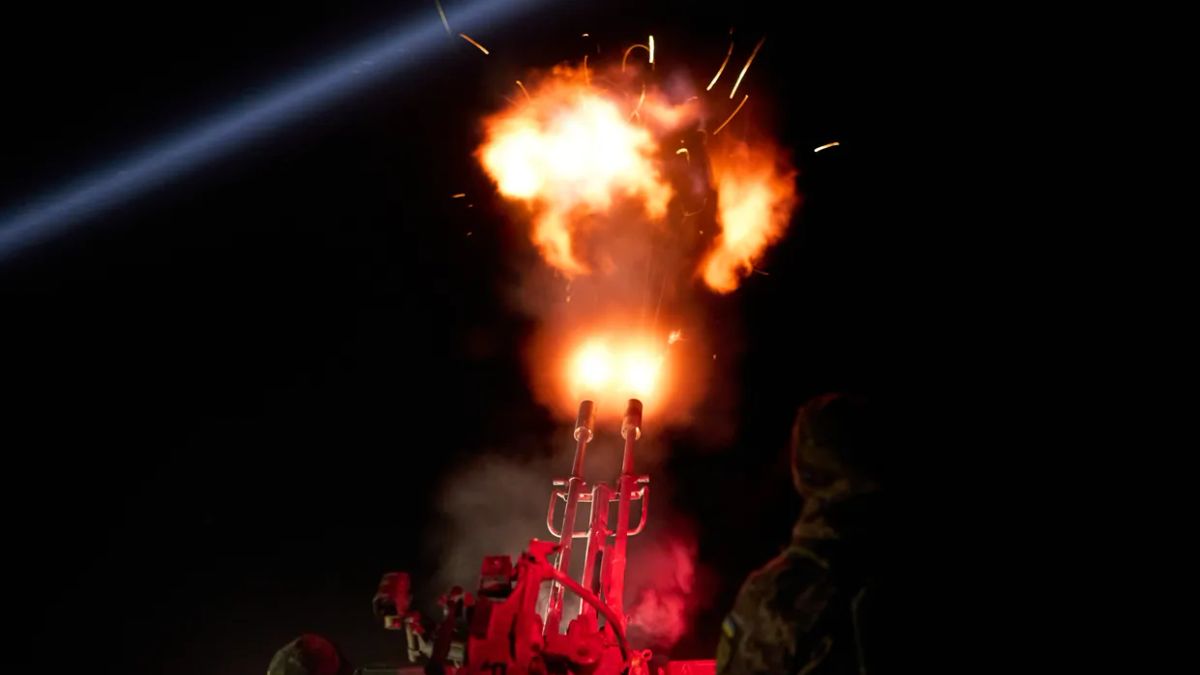 Az orosz-ukrán háború 802. napja – Ortodox húsvét: 24 drónt kapott a nyakába Ukrajna a feltámadás éjszakáján