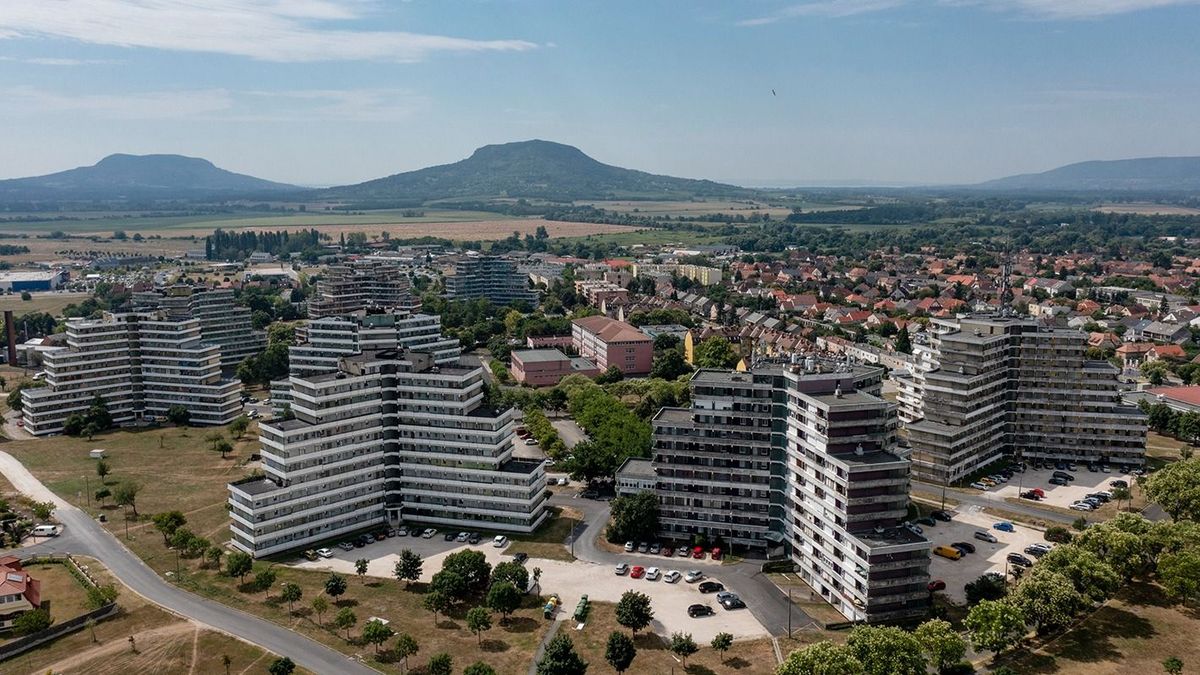 Súlyos gázrobbanás történt Tapolcán, egy embert kórházba kellett vinni – megszólalt Navracsics Tibor