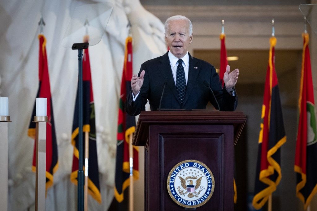 Biden speaks at Holocaust remembrance ceremony, Izrael