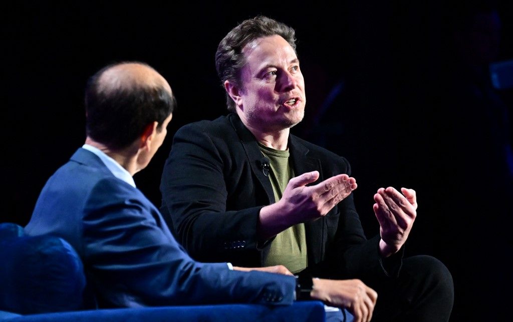 Tesla Elon Musk
