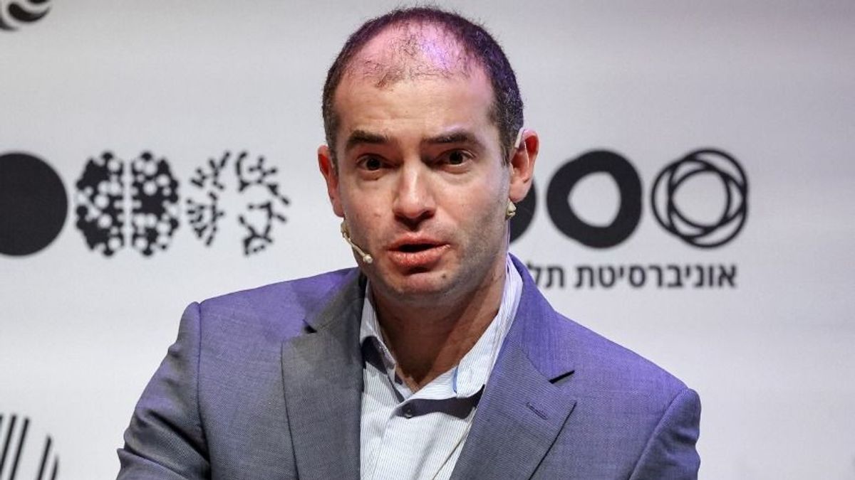 Alig egy nappal a nagy bemutató után kulcsember távozik az OpenAI-tól