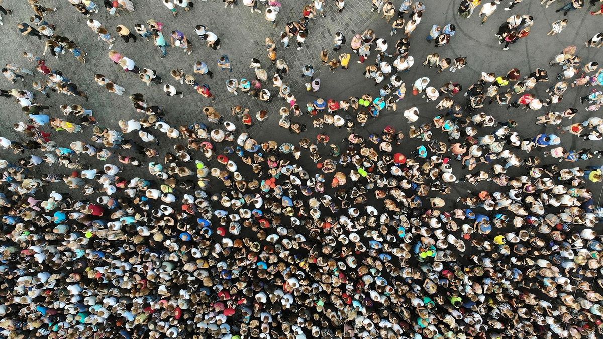 Több esküvő és kevesebb temetés volt áprilisban