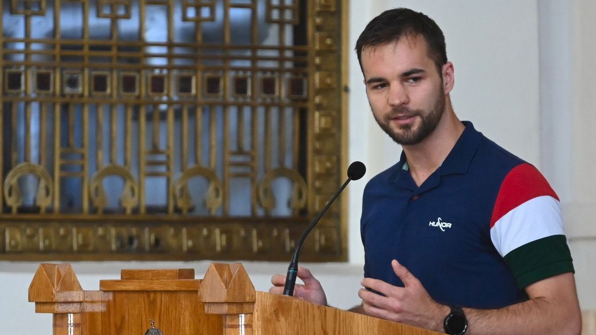 Szabolcsból egyenesen a világűrbe: ő lesz a következő magyar űrhajós