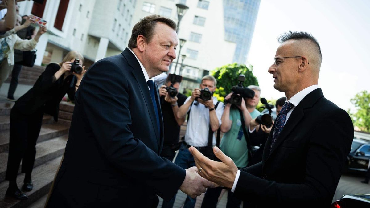 Magyarország és Fehéroroszország szorosabbra fűzi együttműködését a szankciók által nem érintett területeken