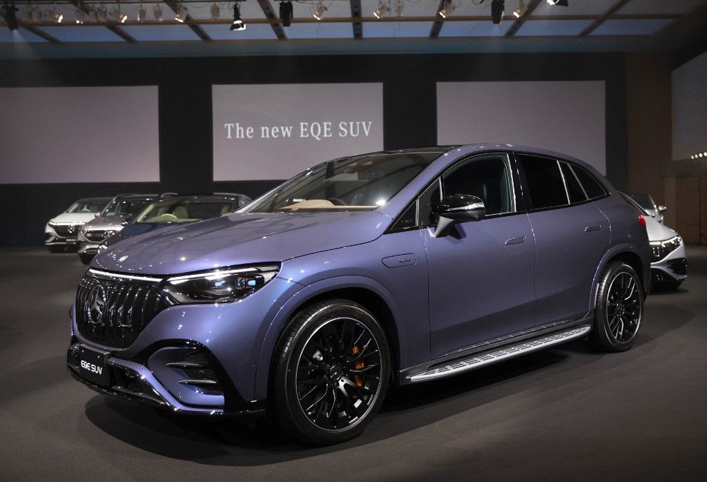 Mercedes  announces new EV EQE SUV in Japan