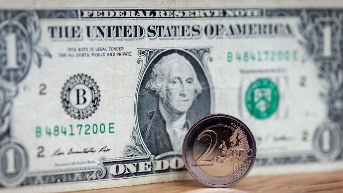 A héten eldőlhet a forint sorsa: kulcsfontosságú adatok érkeznek, erre érdemes figyelni