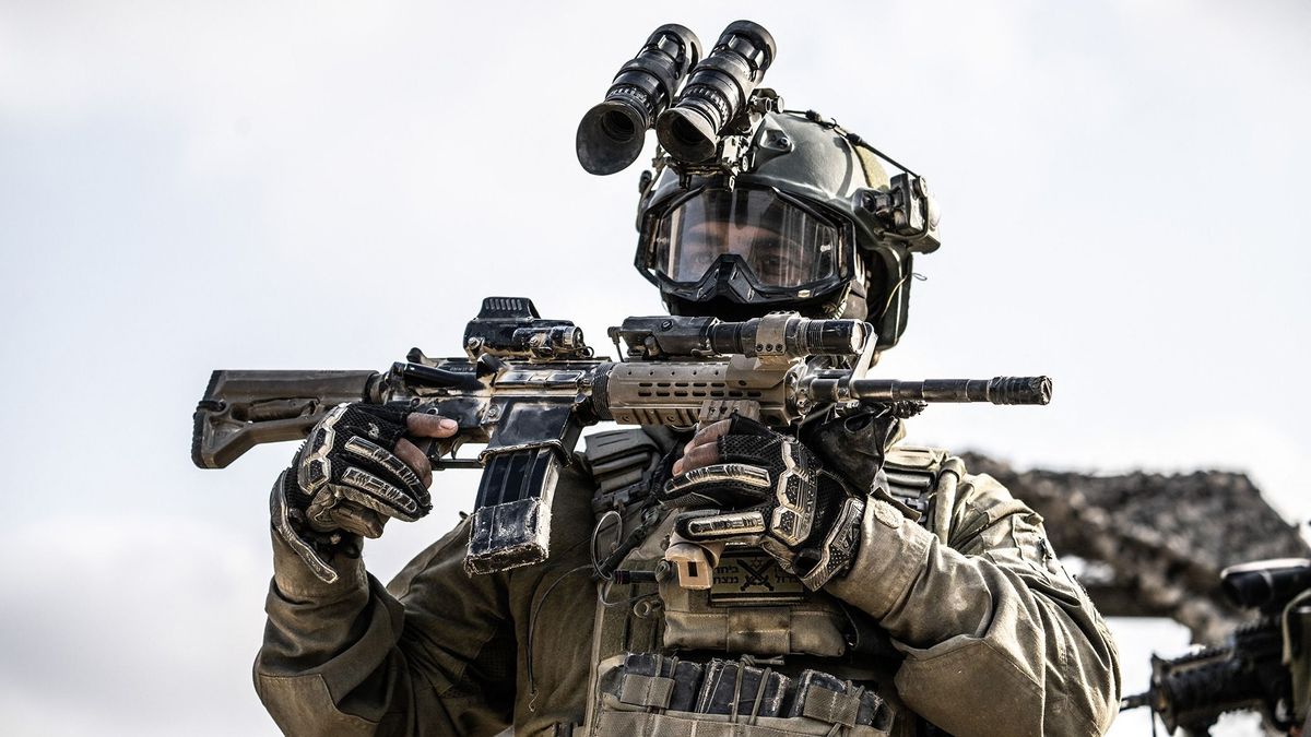 Kik Izrael legnagyobb fegyverszállítói és eddig kik állították le a fegyverexportot?