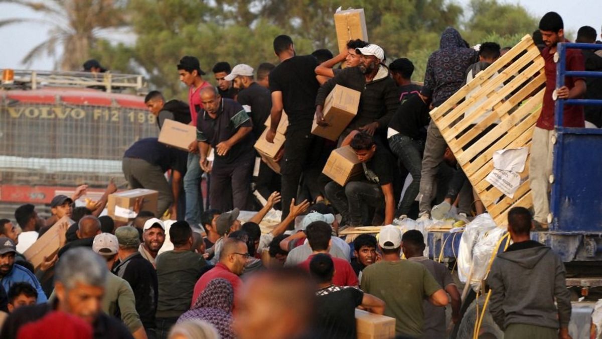 Az izraeli háború 228. napja – rengeteg segély érkezett Gázába, de sokan még nem jutottak hozzá