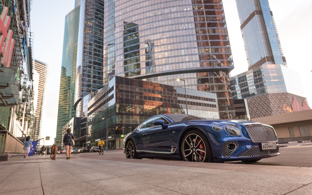 Moscow,,Russia,-,July,08,,2019:,A,Luxury,Bentley,Car