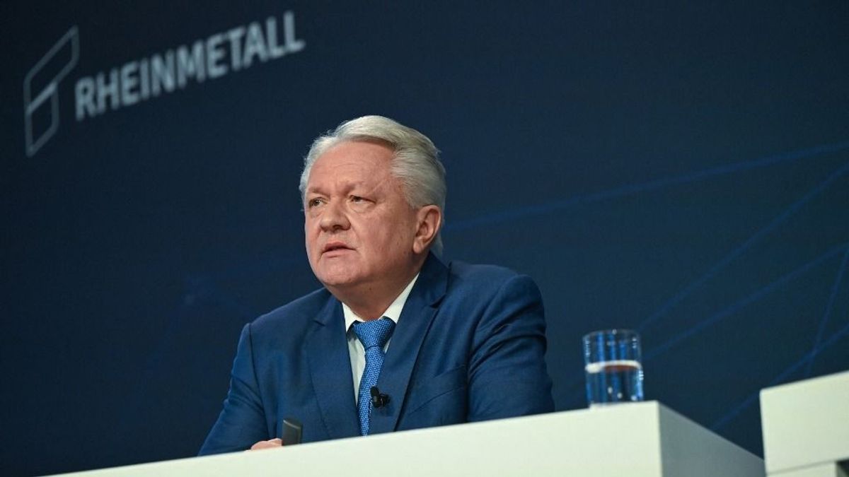 Baloldali szélsőségesek az ukrajnai fegyverszállítások miatt felgyújtották a Rheinmetall vezérének nyaralóját