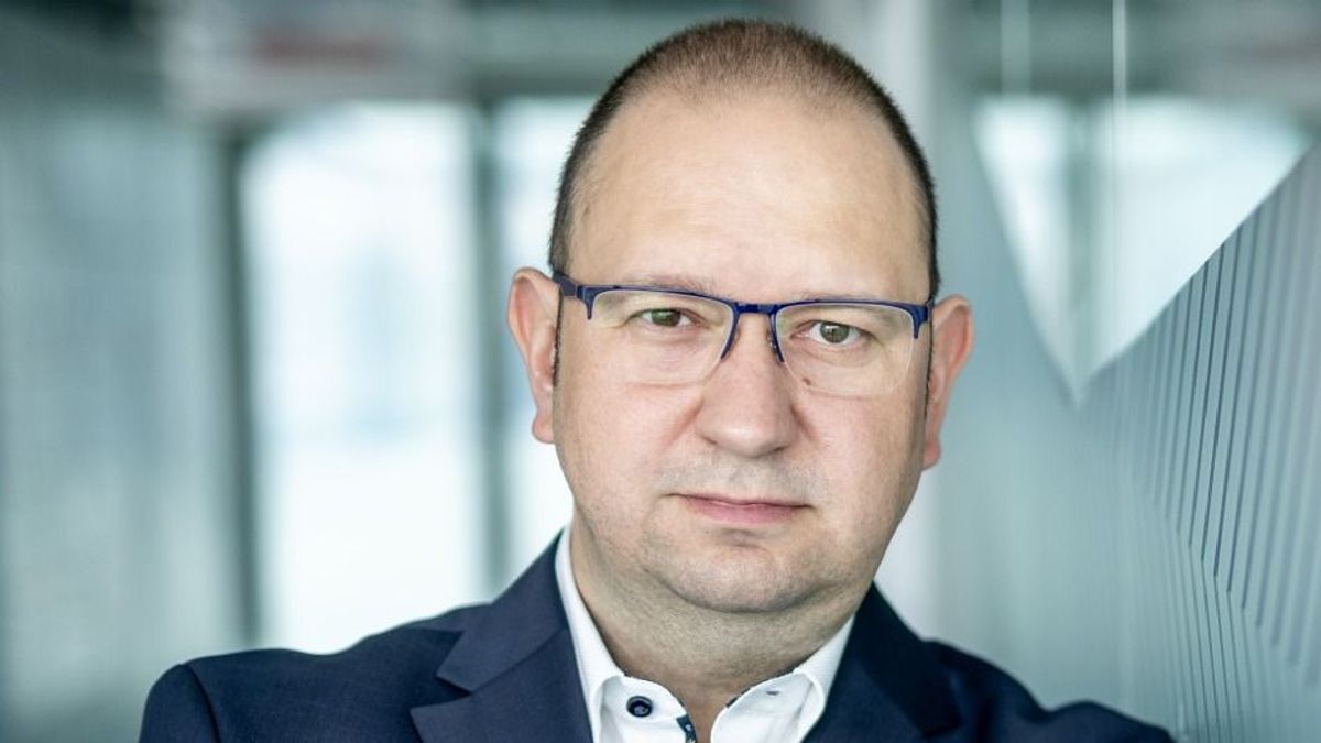 Új ÖPOSZ-elnök: az önkéntes pénztári szektor digitális megjelenése az egyik legfőbb feladat