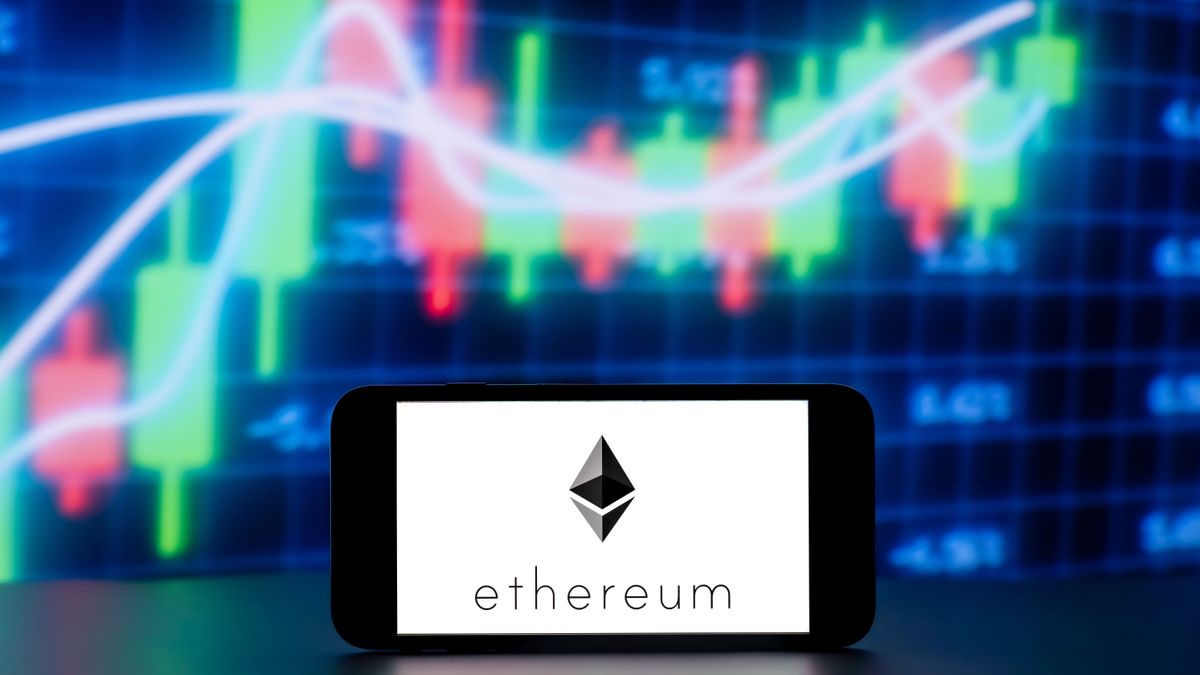 Mélypontra szakadt a tőzsdén tárolt ether tokenek száma, mit jelent ez az ETF-ek számára?