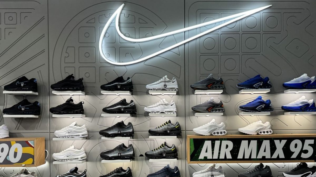 A Nike nagyvonalú akciókkal készül a vezérváltásra