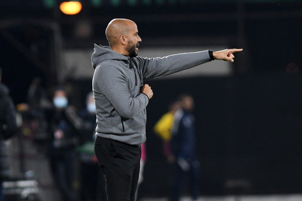 Pascal Jansen, AZ Alkmaar's head coach, during the game CFR Cluj vs Alkmaar Zaanstreek (AZ Alkmaar),UEFA Europa Conference League - Group D, Dr. Constantin Radulescu Stadium, Cluj-Napoca, Romania, 21 October 2021 (Photo by Flaviu Buboi/NurPhoto) (Photo by Flaviu Buboi / NurPhoto / NurPhoto via AFP)