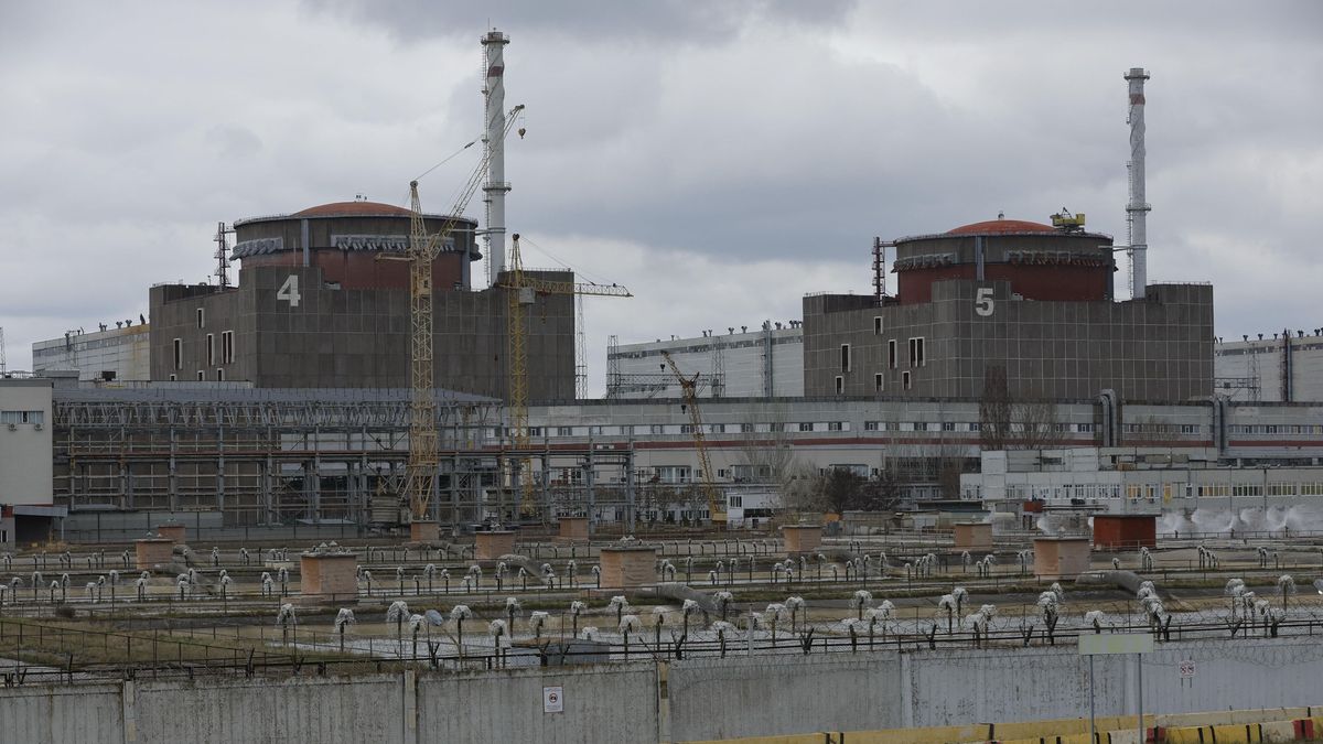 Akut baj nincs, kockázat van a Zaporizzsja Atomerőműben 