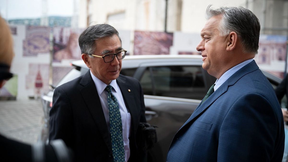 Orbán Viktor és Toshihiro Suzuki 2025-ben