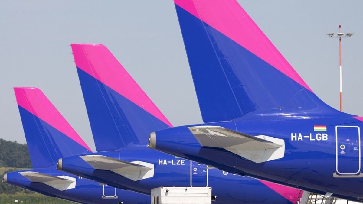 Tökéletes viharba került az európai légi közlekedés, ettől szenved a Wizz Air és a Ryanair is