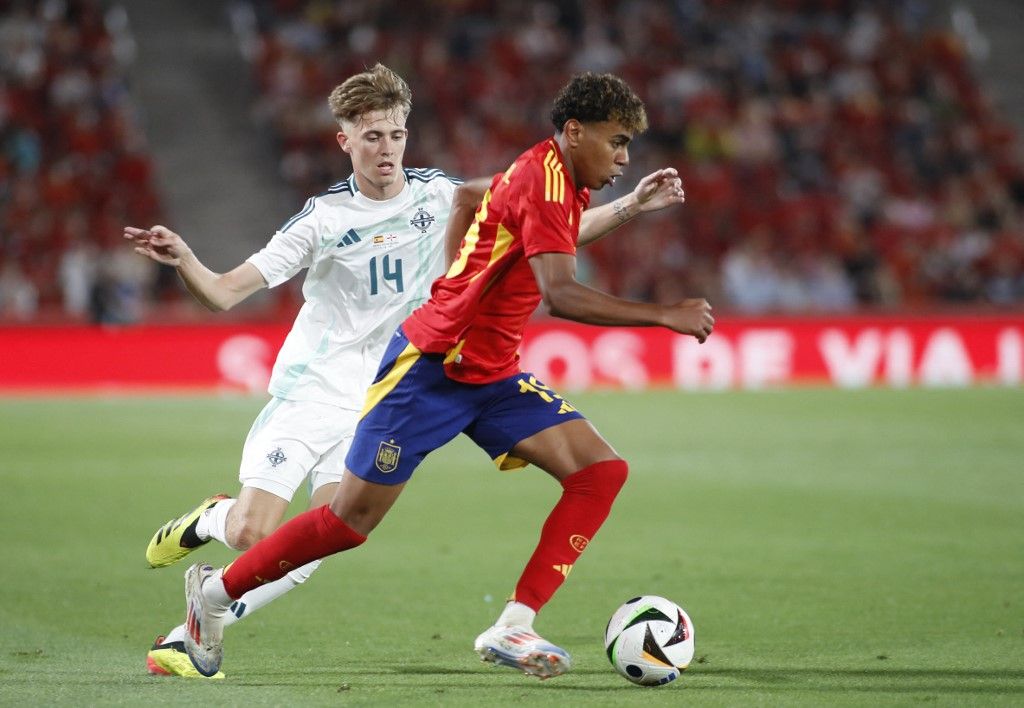 Football: International friendly: Spain v Northern Ireland
Eb győzelem
Spanyolország
Yamal