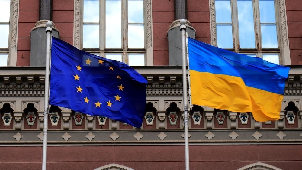 Flags,Of,Ukraine,And,European,Union,In,Kiev.,Yellow-blue,State
