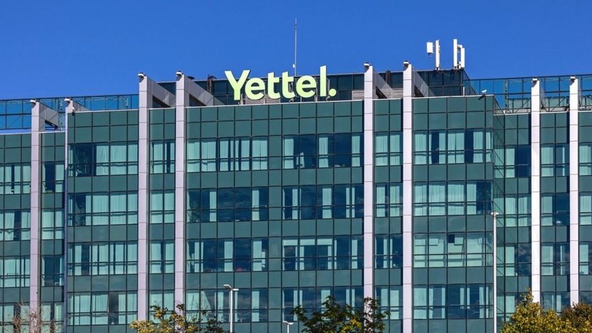 Vigyázat! A Yettel feltöltőkártyás ügyfeleinek adataira utaznak a csalók