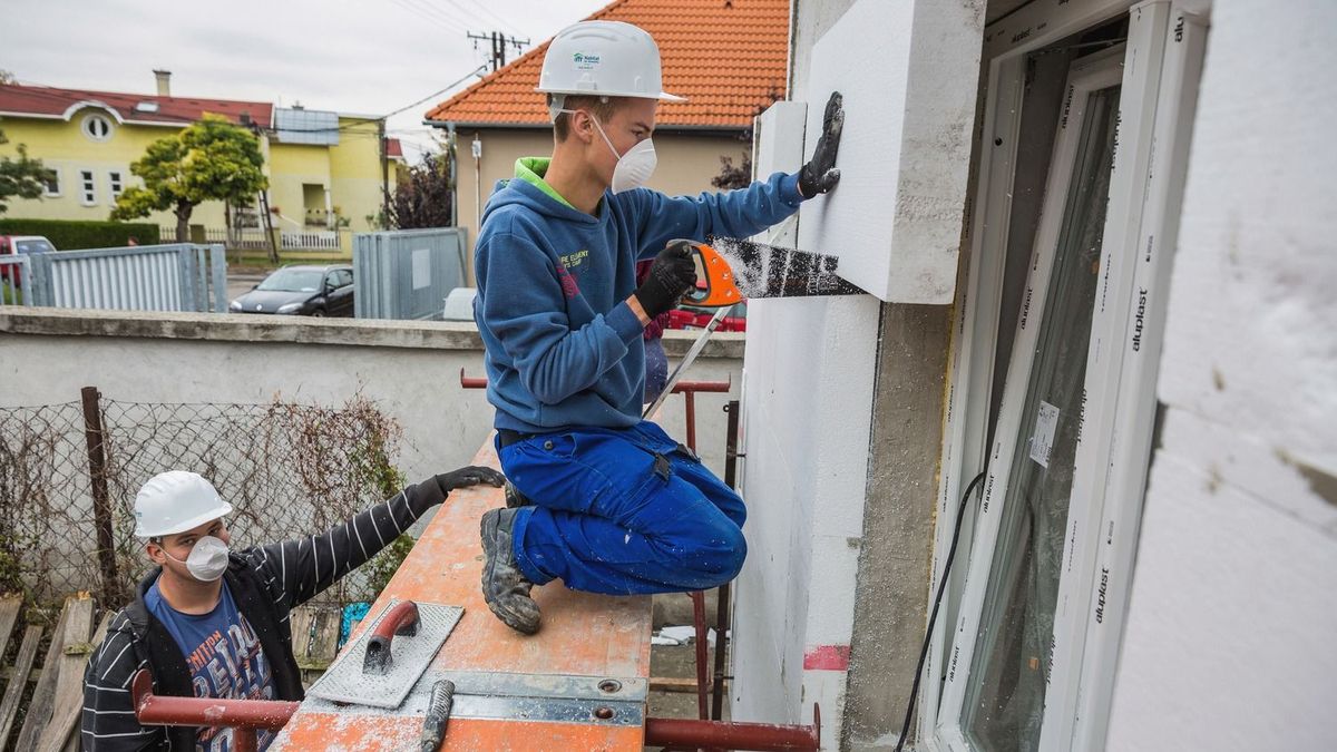Az otthonfelújítási programban több tízezer lakás újulhat meg 