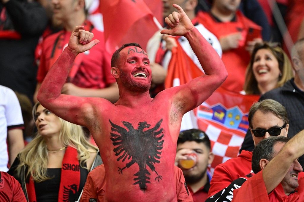 Football: UEFA Euro 2024 - 1st round day 2: Group B Croatia v Albania
Európa-bajnokság
Szerbia
Albánia
Horvátország
nacionalista
provokáció