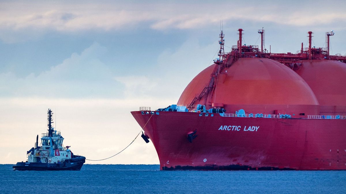 German Baltic Sea Energy Terminal in the port of Mukran