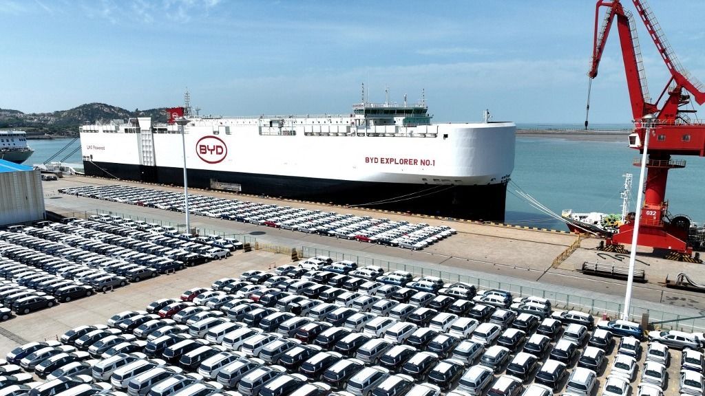 BYD New energy vehicles exported at Lianyungang Port