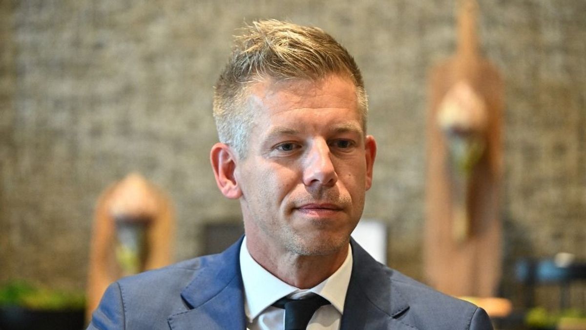 Amint belépett a Néppártba, Magyar Péter kijelentette, hogy egyetért Orbán Viktorral