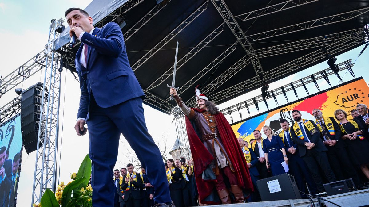 Drakula visszatért, és összefogott a román jobboldallal