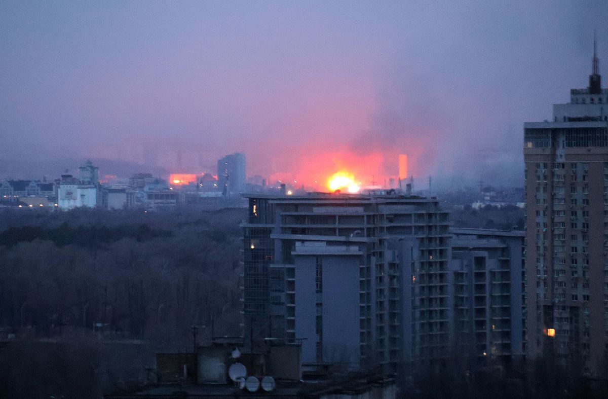 January 2, 2024, Kyiv, Ukraive: KYIV, UKRAINE - JANUARY 02, 2024 - Flash from an explosion during the morning Russian missile attack on Kyiv, capital of Ukraine. (Credit Image: © Evgen Kotenko/Ukrinform via ZUMA Press Wire)
szabotázs brigád
