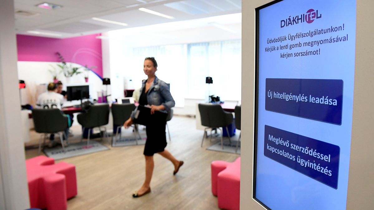 Marad a diákhitel kamattámogatása
