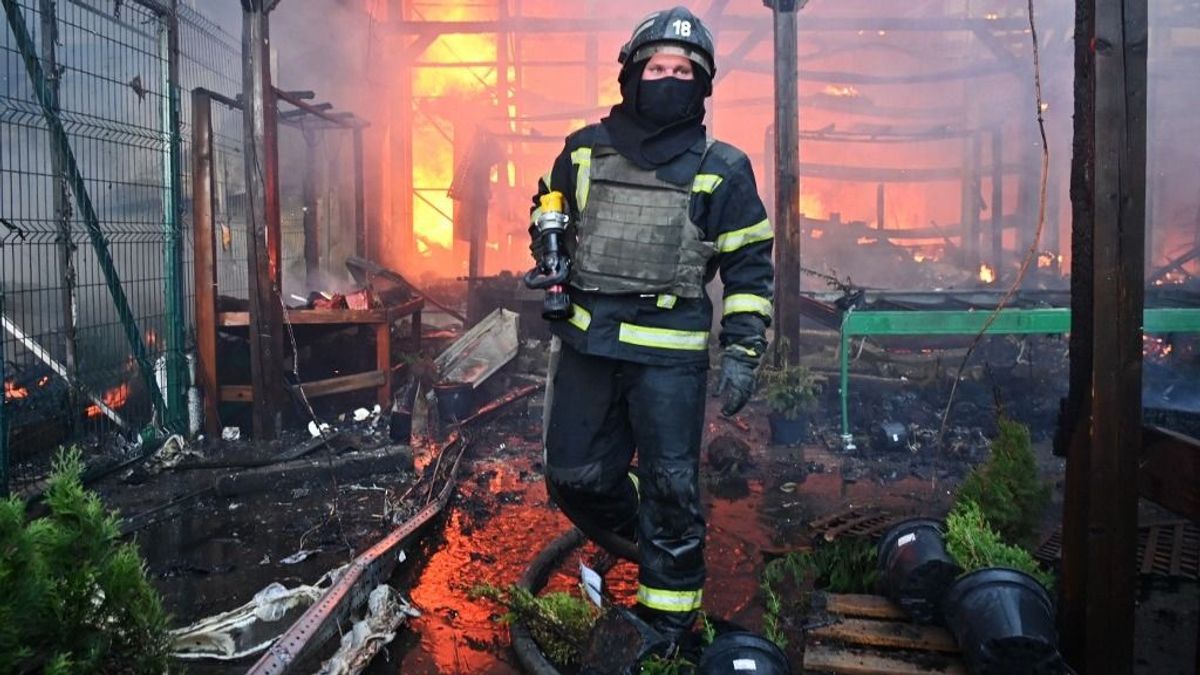 Az orosz-ukrán háború 829. napja – Dél-Korea szerint nagy a baj, Oroszország illegálisan szerzett fegyvereket vethet be Ukrajnában