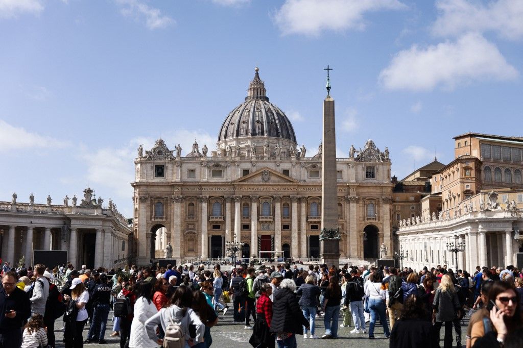 A view of the Saint Peter's Basilica after Palm Sunday mass at Saint Peter's Square in Vatican on March 24, 2024. (Photo by Jakub Porzycki/NurPhoto) (Photo by Jakub Porzycki / NurPhoto / NurPhoto via AFP)