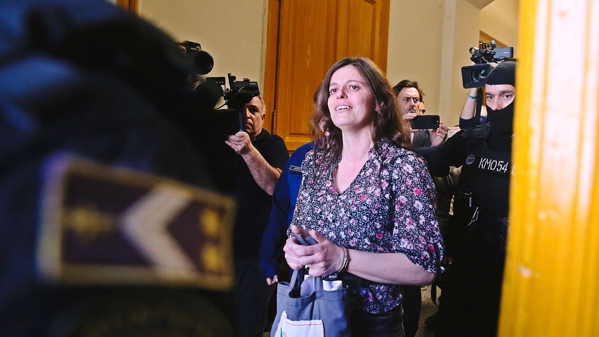 Szabadon engedték az EP-képviselőnek választott olasz antifa aktivistát