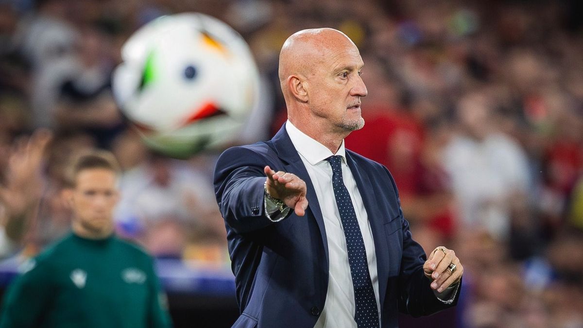 Marco Rossi nyaral és kesereg - Amalfi partjain piheni ki az Eb-t