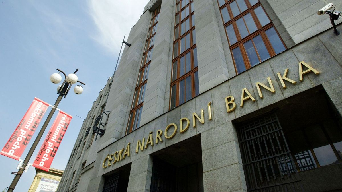 Csökken a cseh infláció, a jegybank is lazít