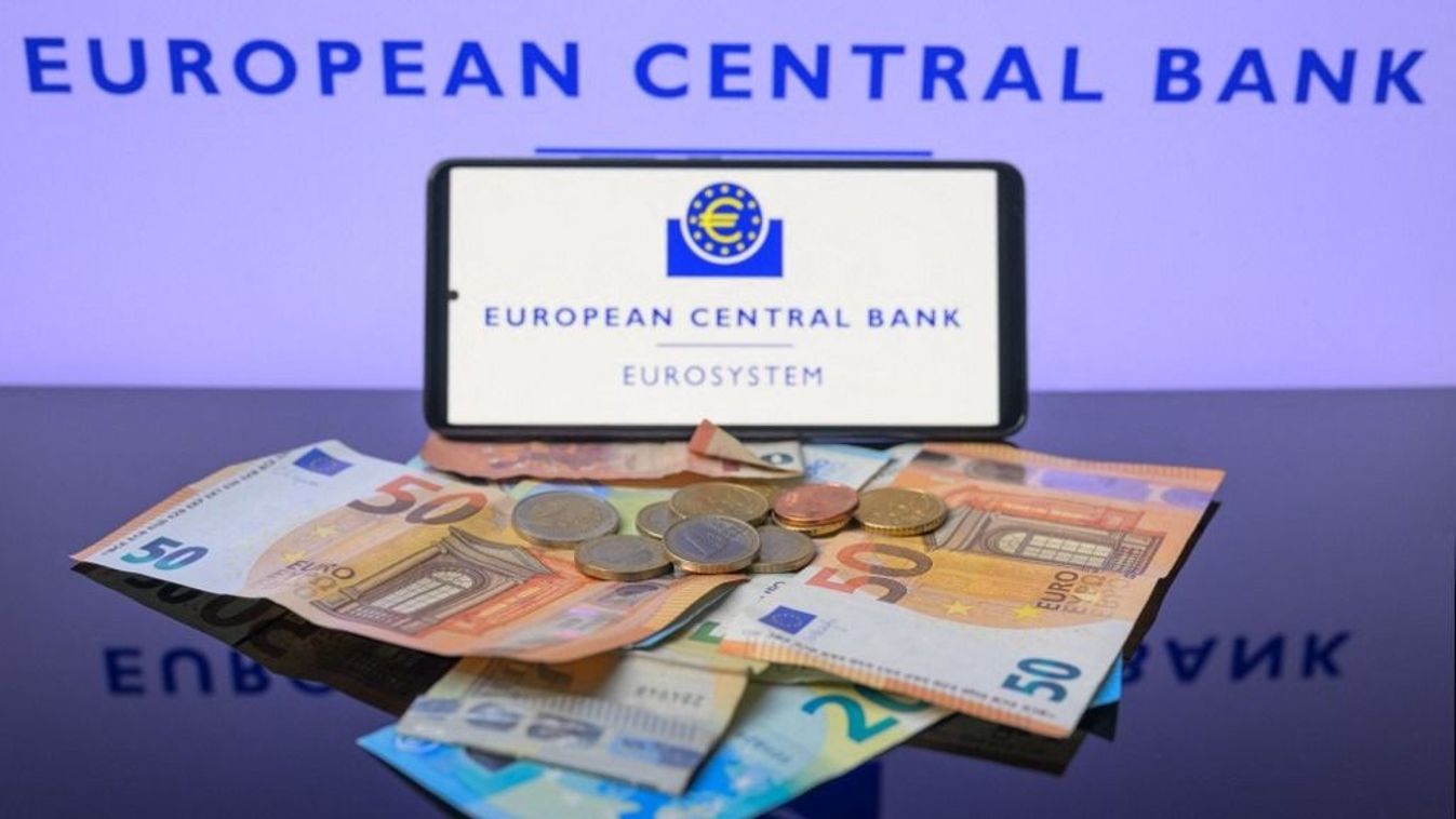 Euro Reaches Its 25th Anniversary - Photo Illustration ,euró, EKB, forint,