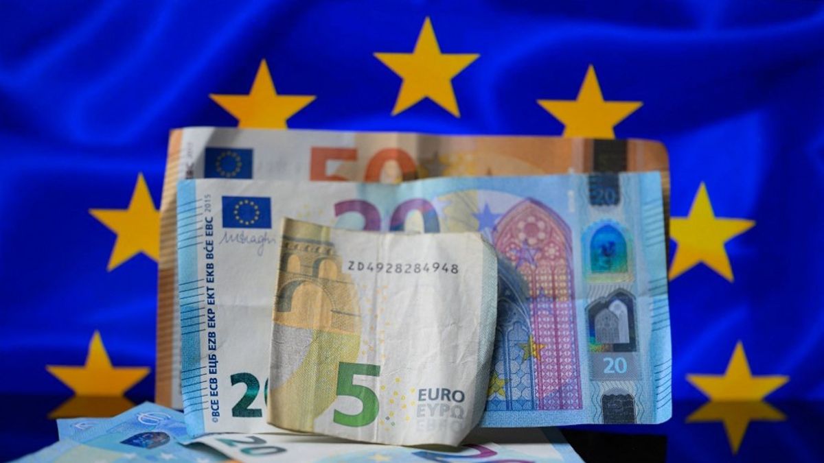 Itt a friss jelentés: Bulgária egyre közelebb került az euróhoz, de hol tart Magyarország?