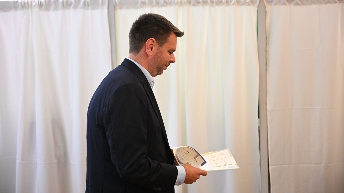 Választások 2024: vége a budapesti újraszámolásnak – Vitézy Dávid egy karnyújtásnyira lehet a főpolgármesteri címtől