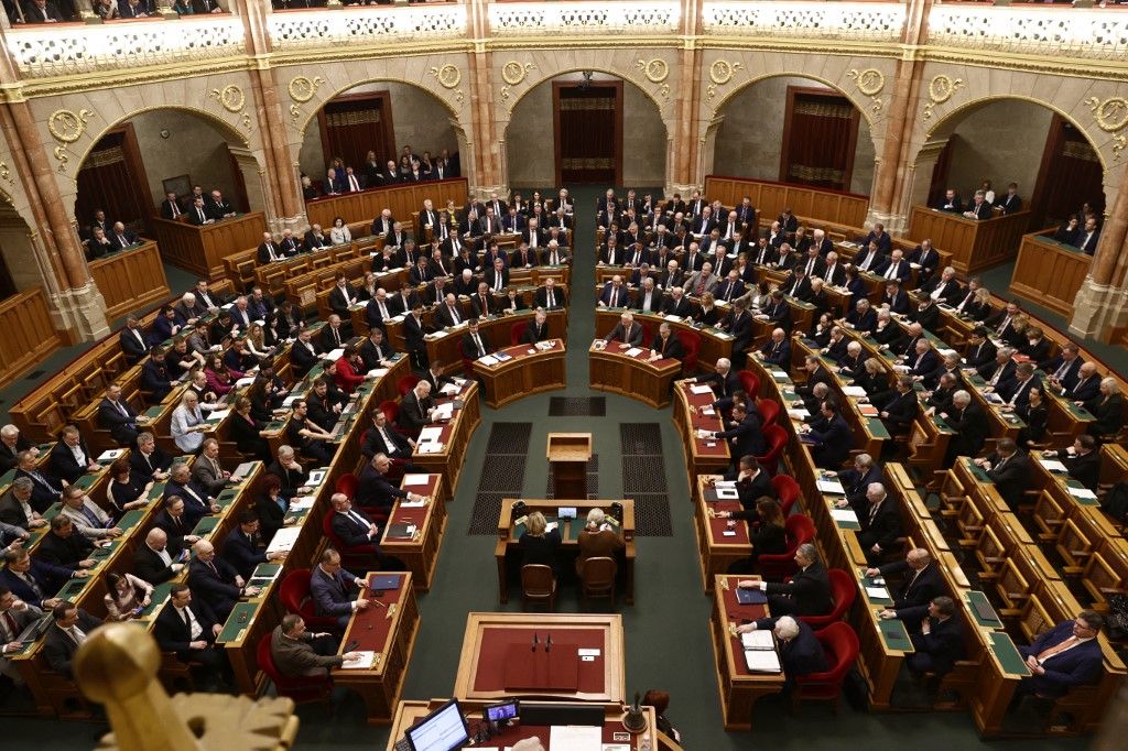 Parlament, tavaszi ülésszak